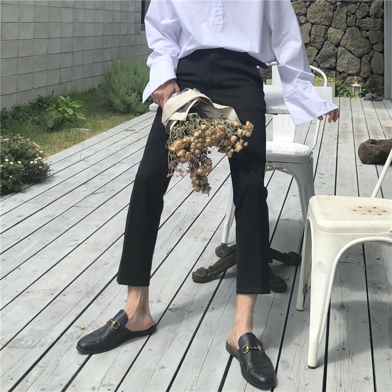 Black Cropped Slim Pants