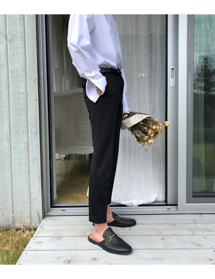 Black Cropped Slim Pants