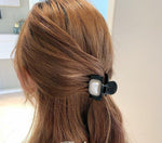 Camellia Small Claw Clip