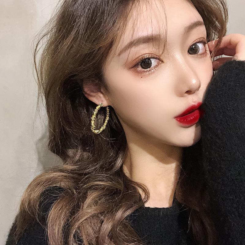 Circle Earrings