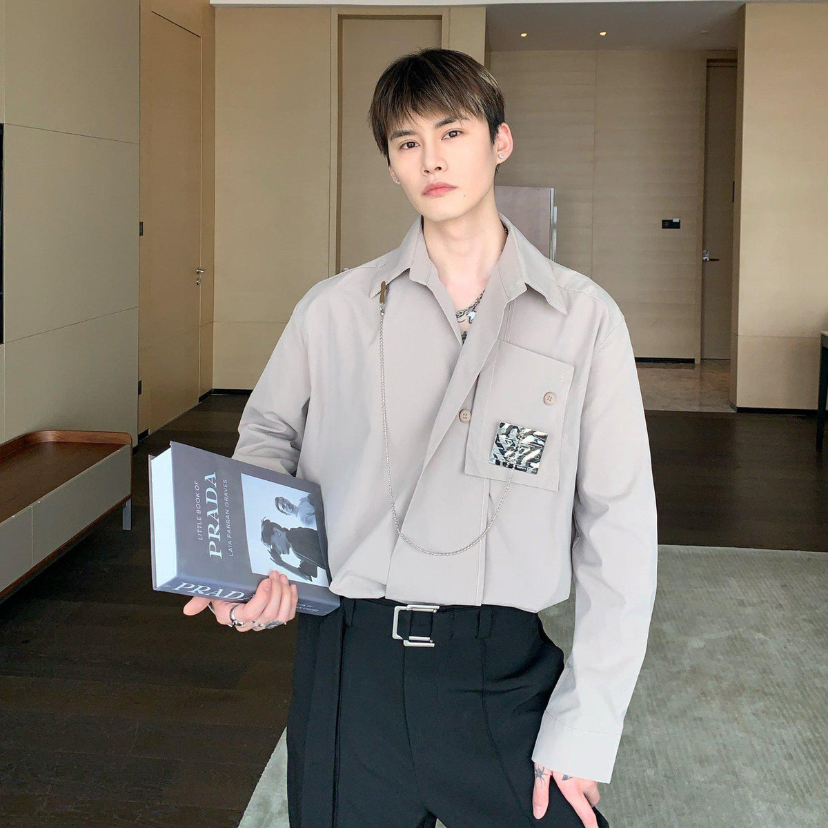 Detachable Metal Card Design Shirt