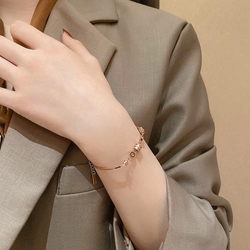 Exquisite Bracelet