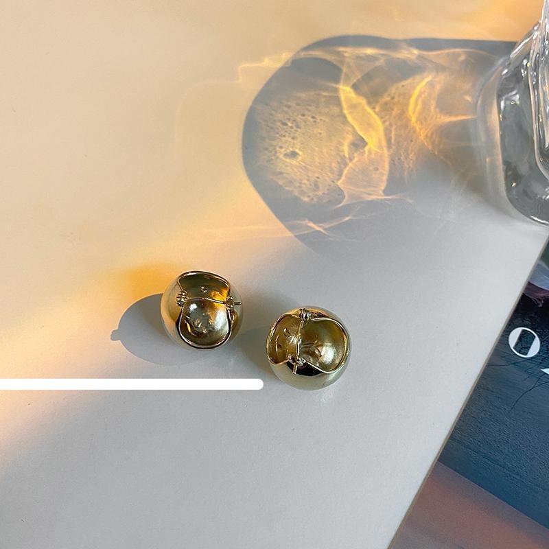 Fashion Spherical Earrings