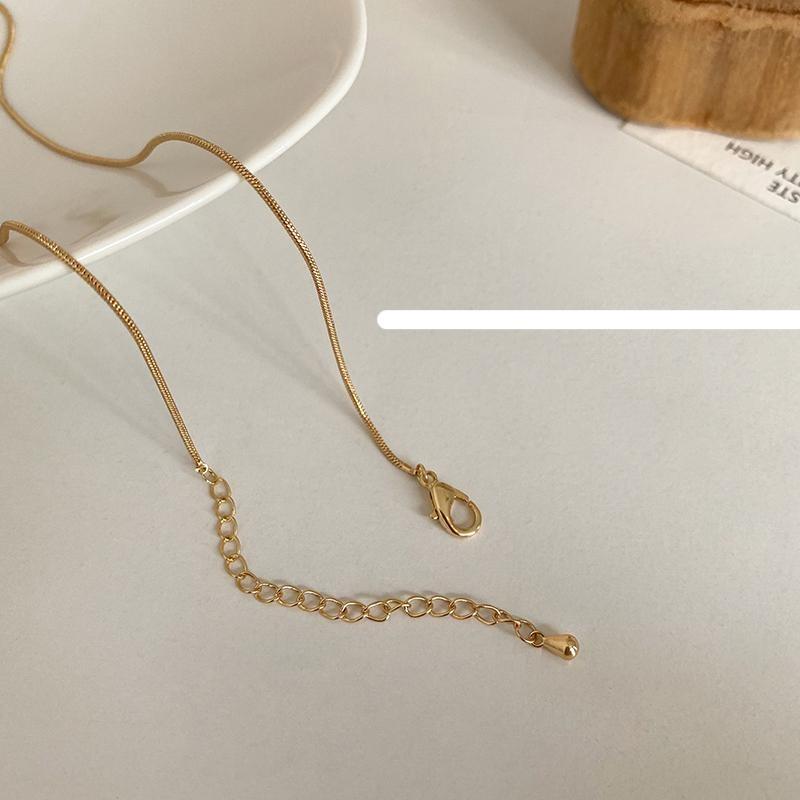 Geometric U-Shaped Necklace