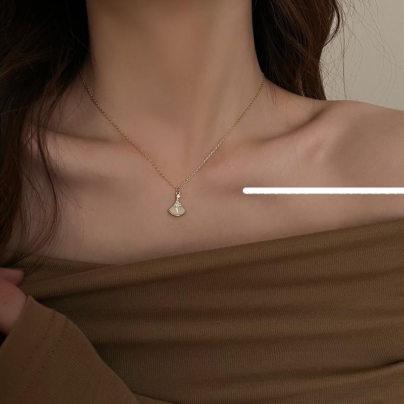 Ginkgo Leaf Necklace