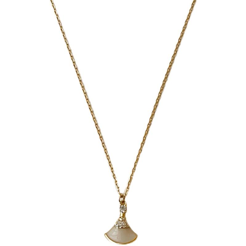 Ginkgo Leaf Necklace