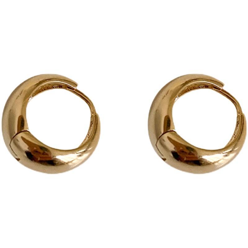Gold Circle Earrings