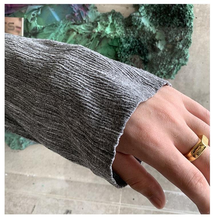 Gray Bottoming Shirt