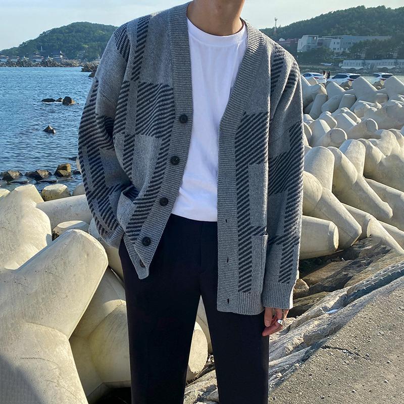 Grey V-Neck Knitted Cardigan
