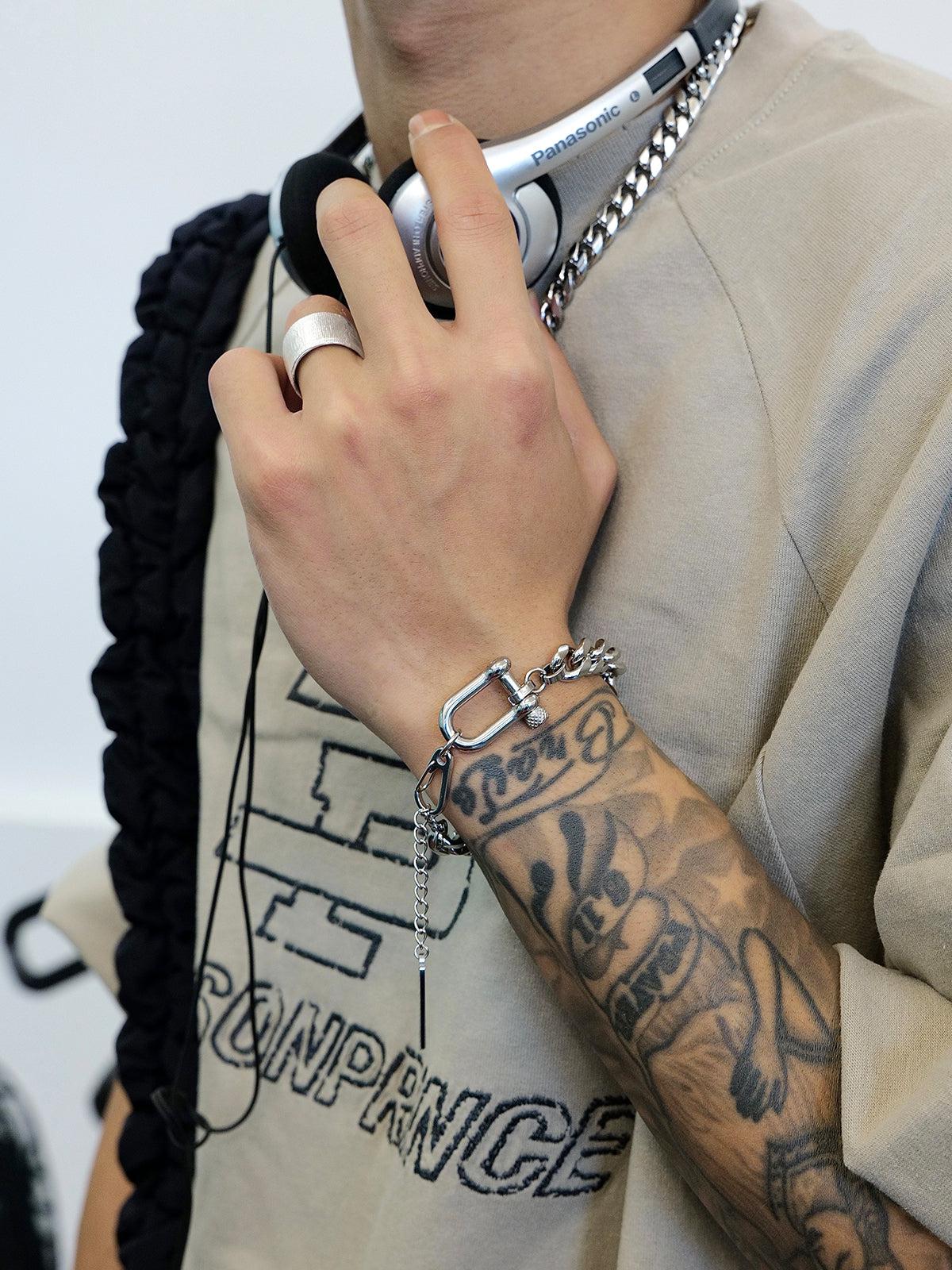 Horseshoe Clasp Cuban Chain Link Bracelet