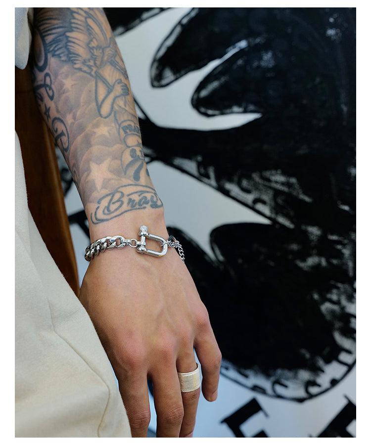 Horseshoe Clasp Cuban Chain Link Bracelet