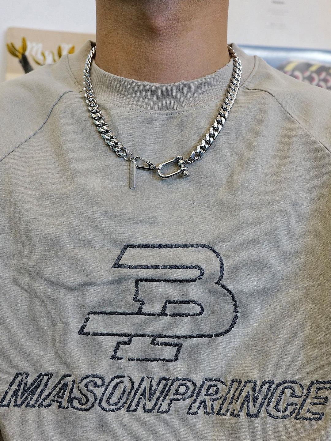 Horseshoe Clasp Cuban Chain Link Necklace