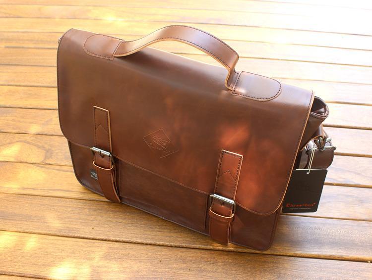 Large-Capacity Commuter Bag