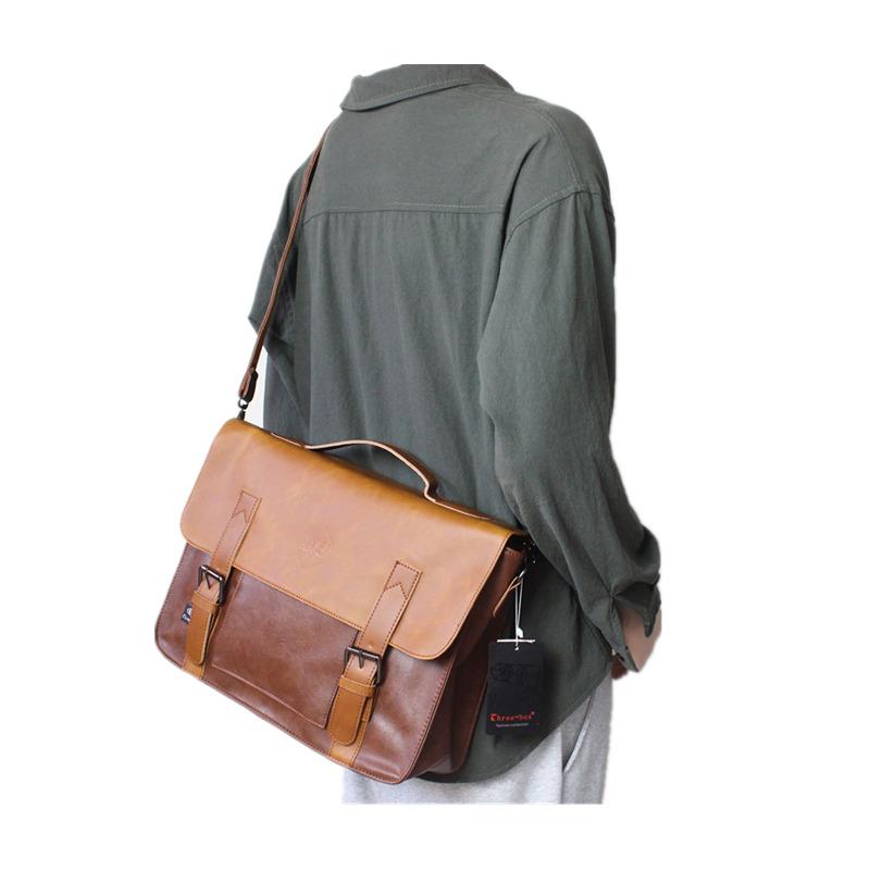 Large-Capacity Commuter Bag