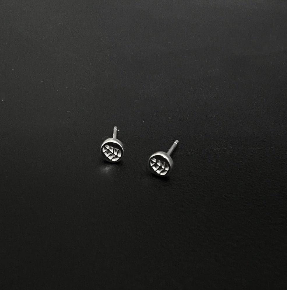 Leaf Print Stud Earrings