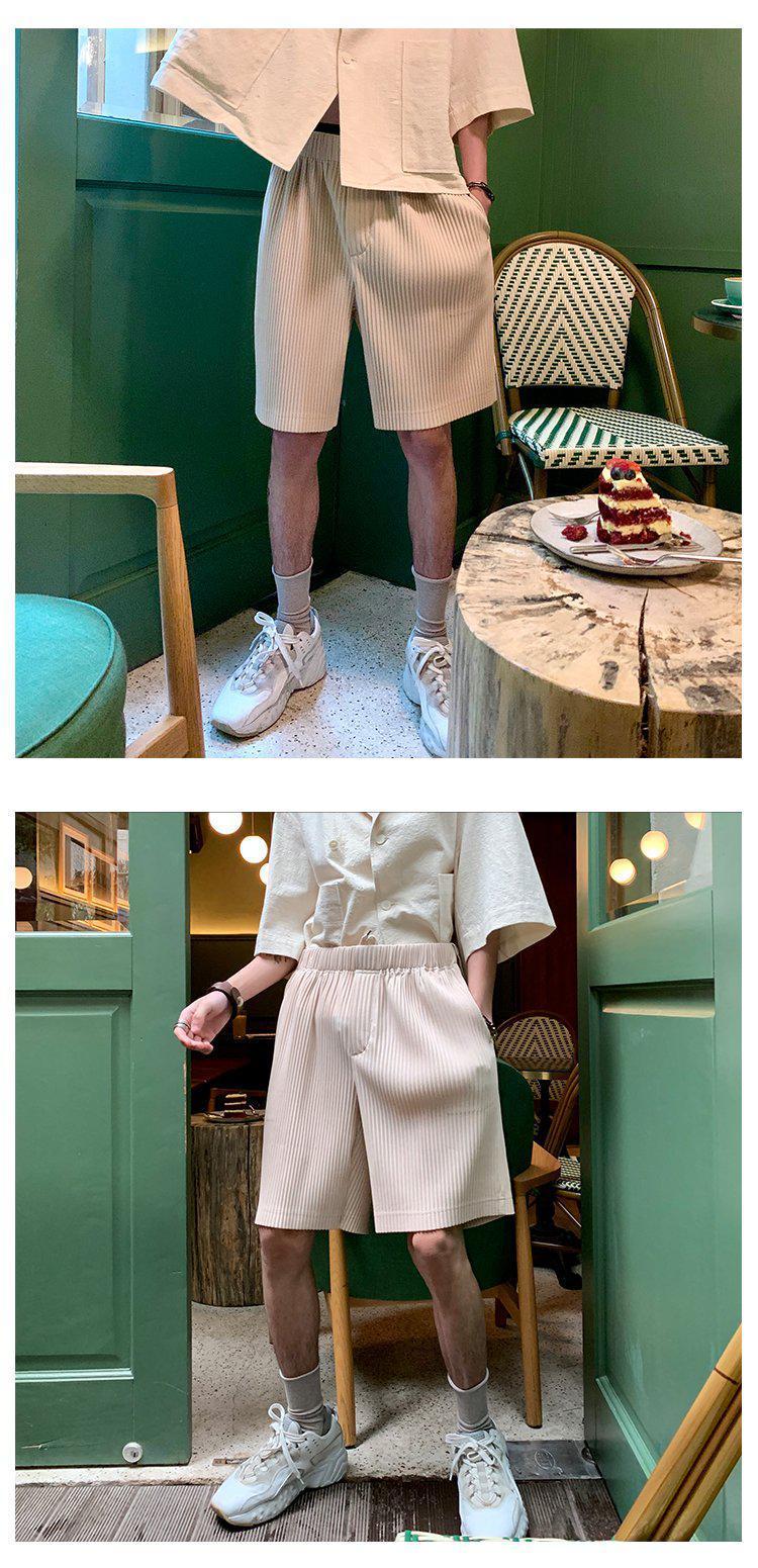 Long Pleated Shorts