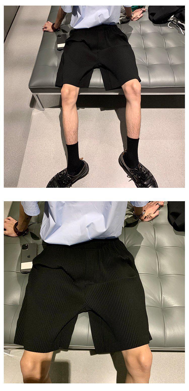Long Pleated Shorts