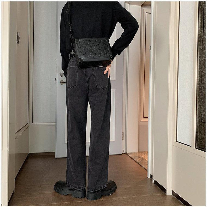 Loose Straight Jeans