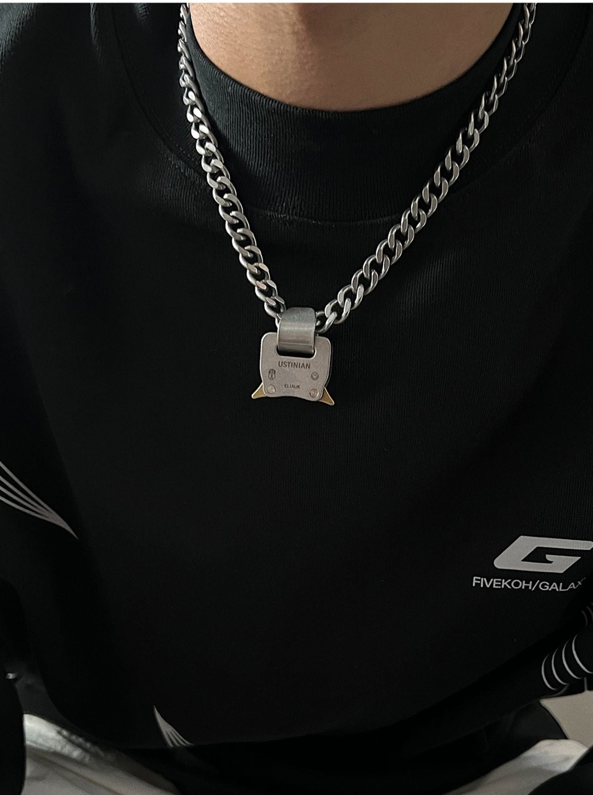 Metal Lock Pendant Necklace