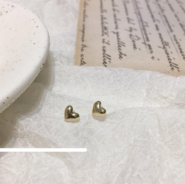 Mini Love Heart-Shaped Earrings