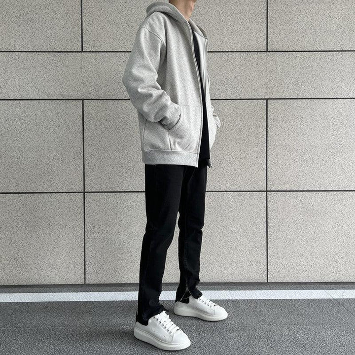 Open Legs Slim Black Jeans
