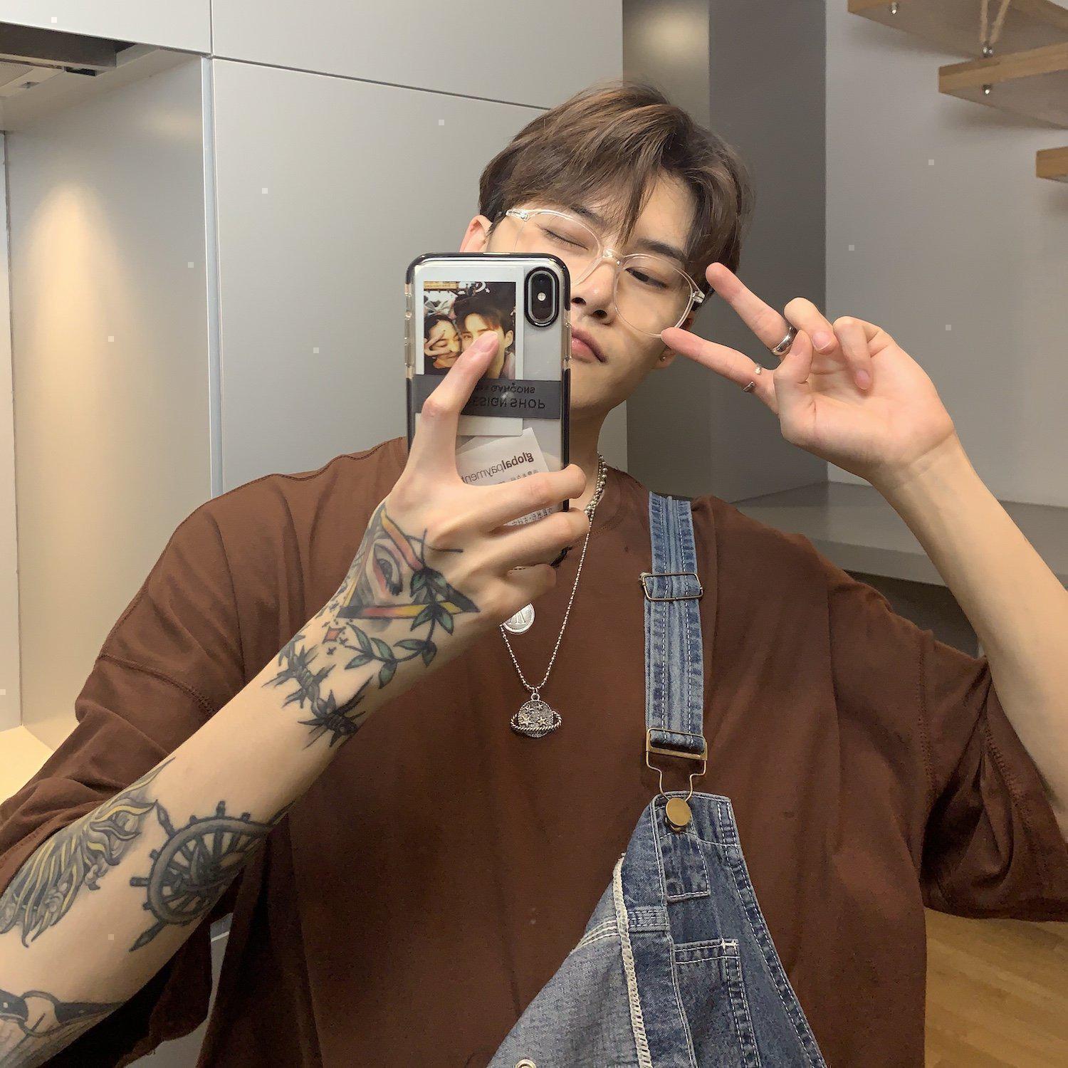 Oversize Basic T-Shirt.