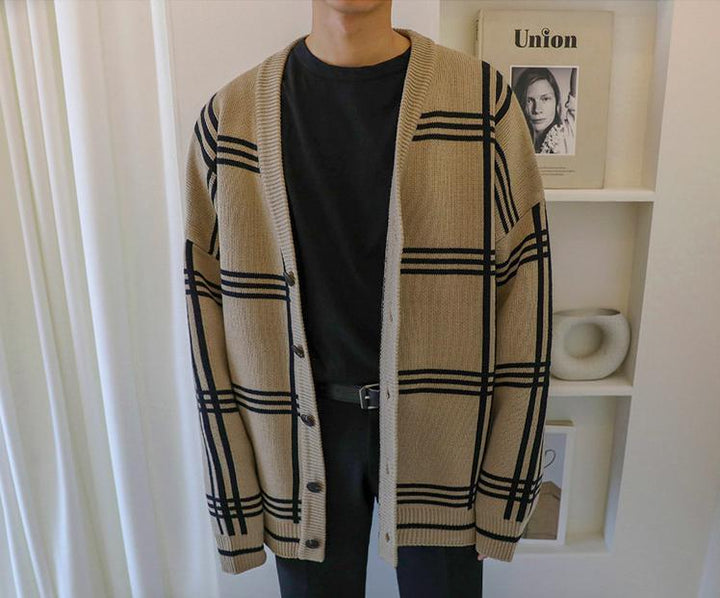 Oversized Plaid Cardigan