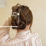 Pearl Hair Claw Clip