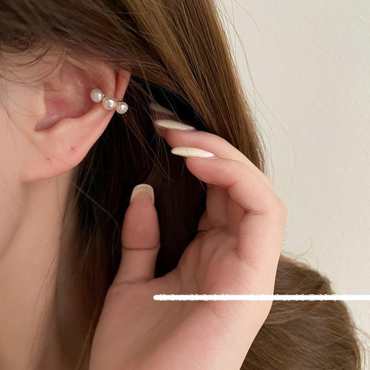 Pearl Hoop Ear Clip