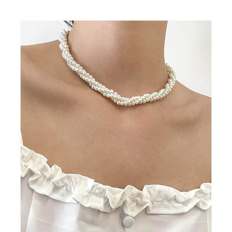 Pearl Short Necklace