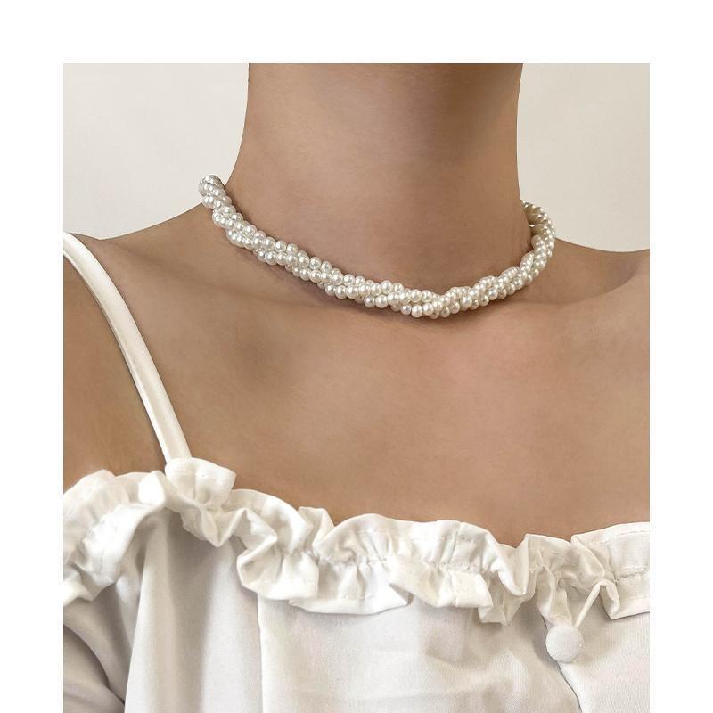Pearl Short Necklace