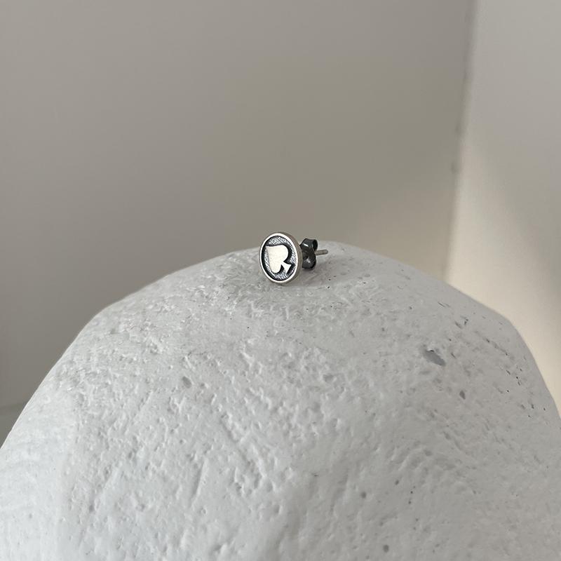 Poker Heart Shape Earrings