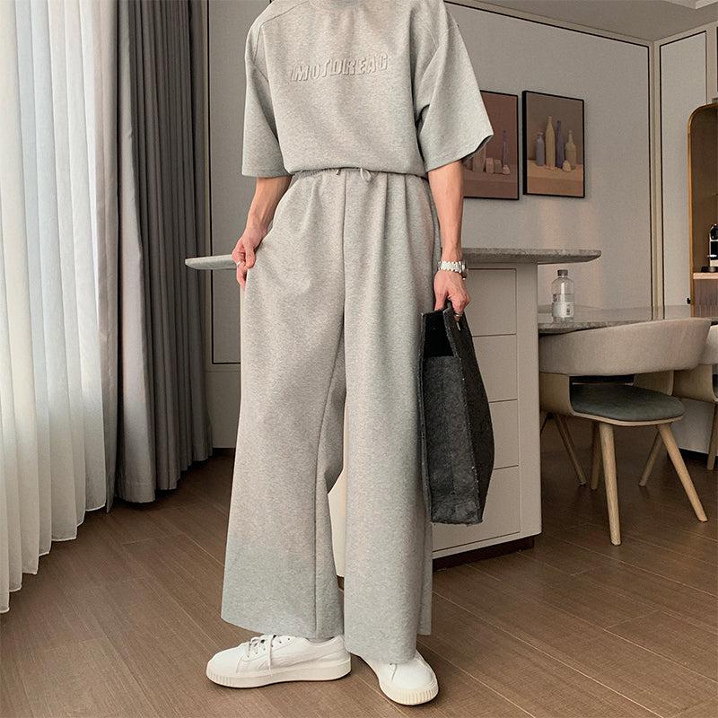 Relaxed Fit T-shirt & Track Pants