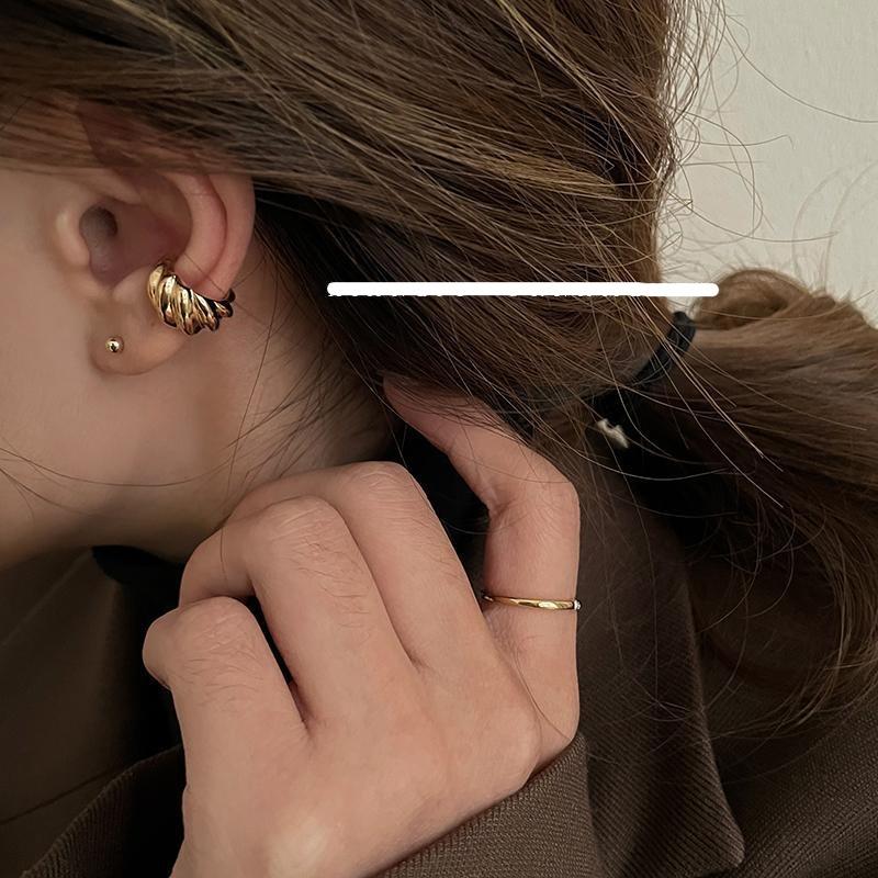 Retro C-Shaped Earring Clip