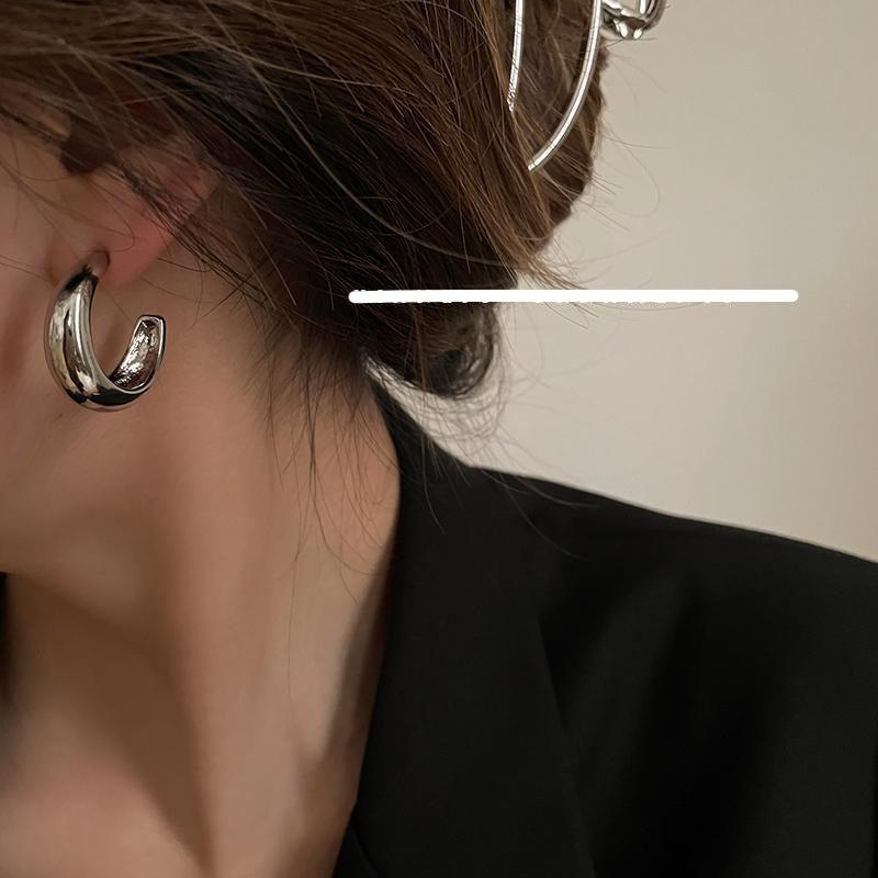 Retro Circle Earrings