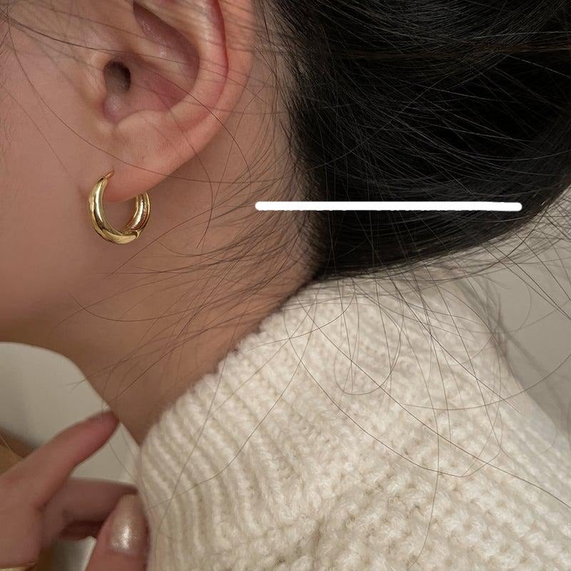 Retro Gold Hoop Earrings