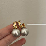 Retro Pearl Earrings