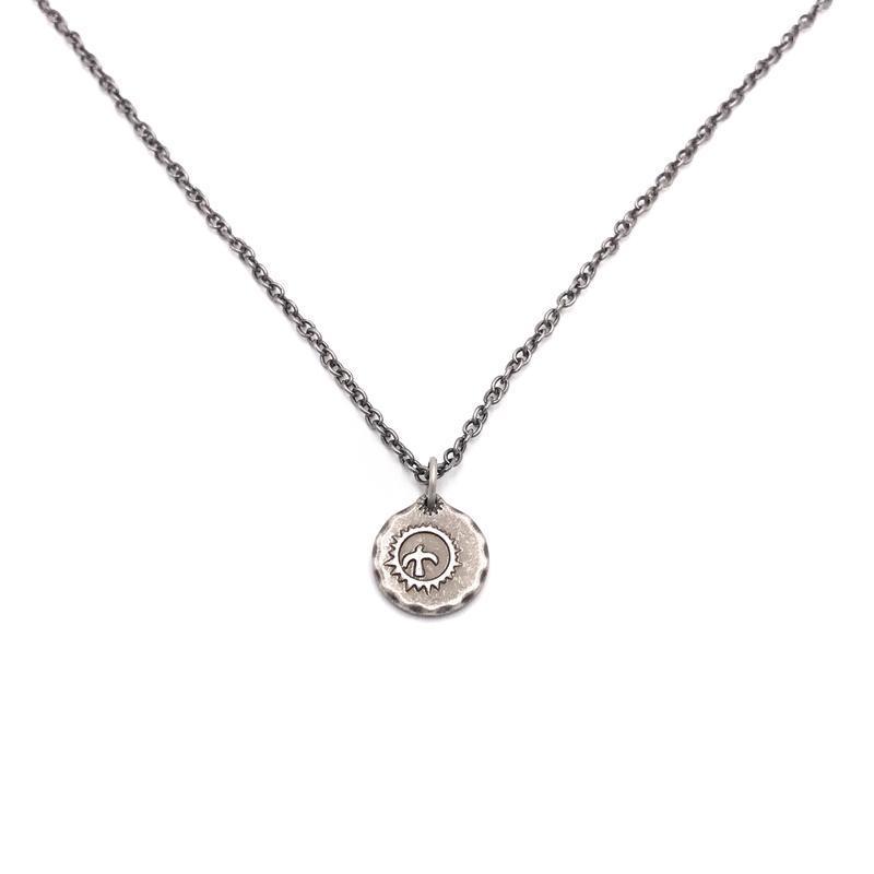 Retro Pendant Necklace