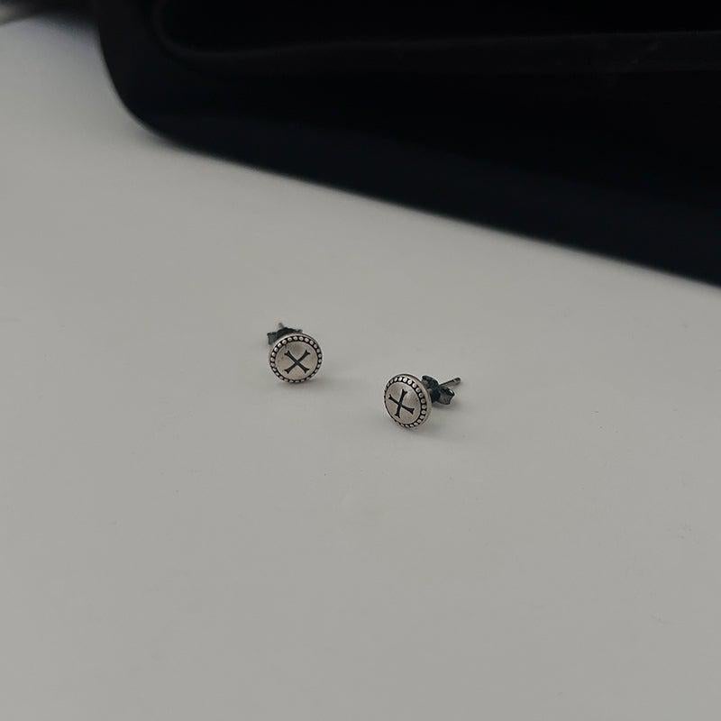 Round Earrings