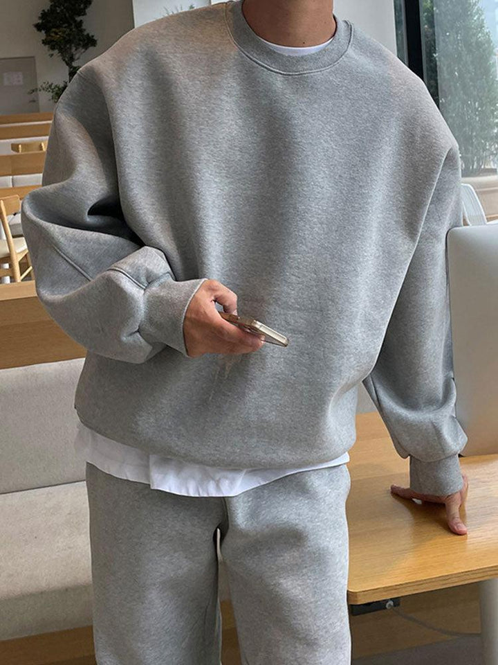 Round Neck Pullover & Pants Tracksuit
