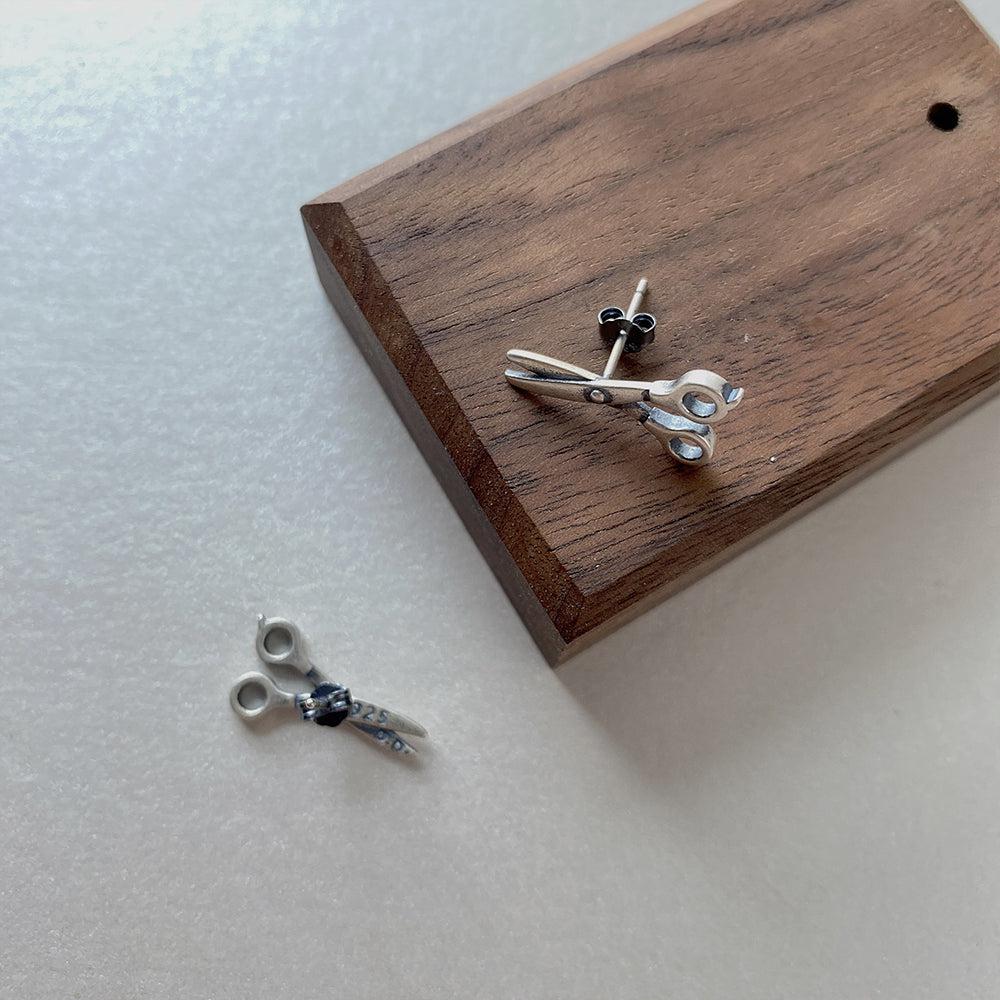 Scissors Stud Earrings