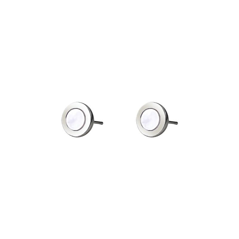 Shell Stud Earrings