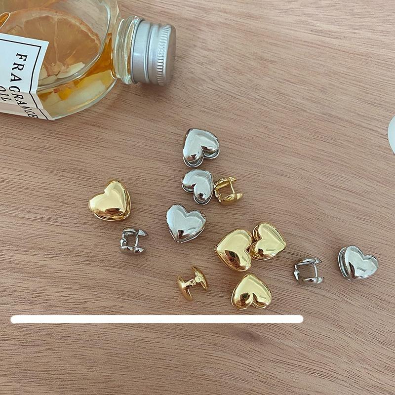 Silver Love Earrings