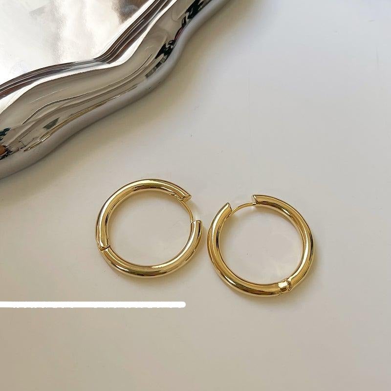 Simple Hoop Earrings