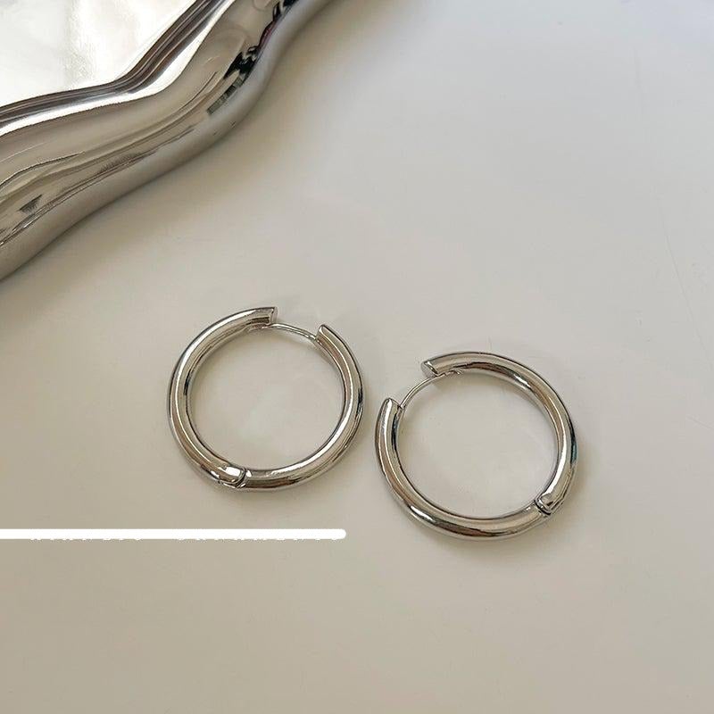 Simple Hoop Earrings