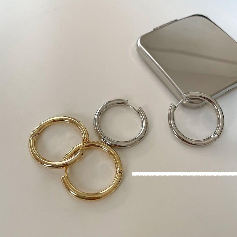 Simple Hoop Earrings