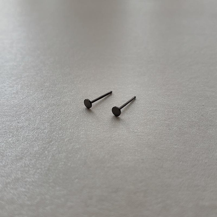 Simple Small Ear Studs