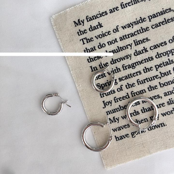 Small Circle Earrings