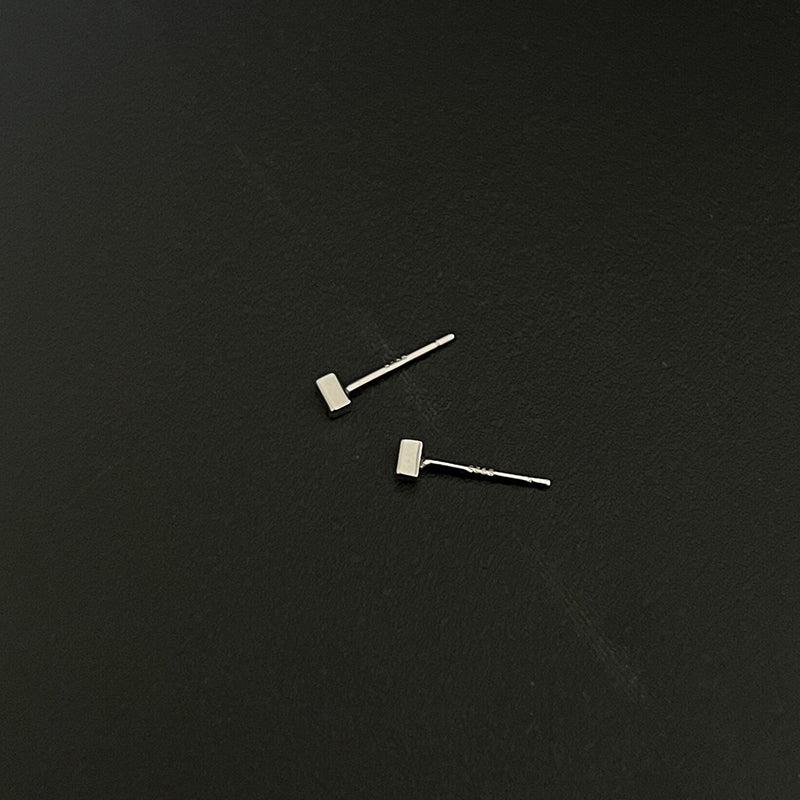 Square Metal Ear Studs