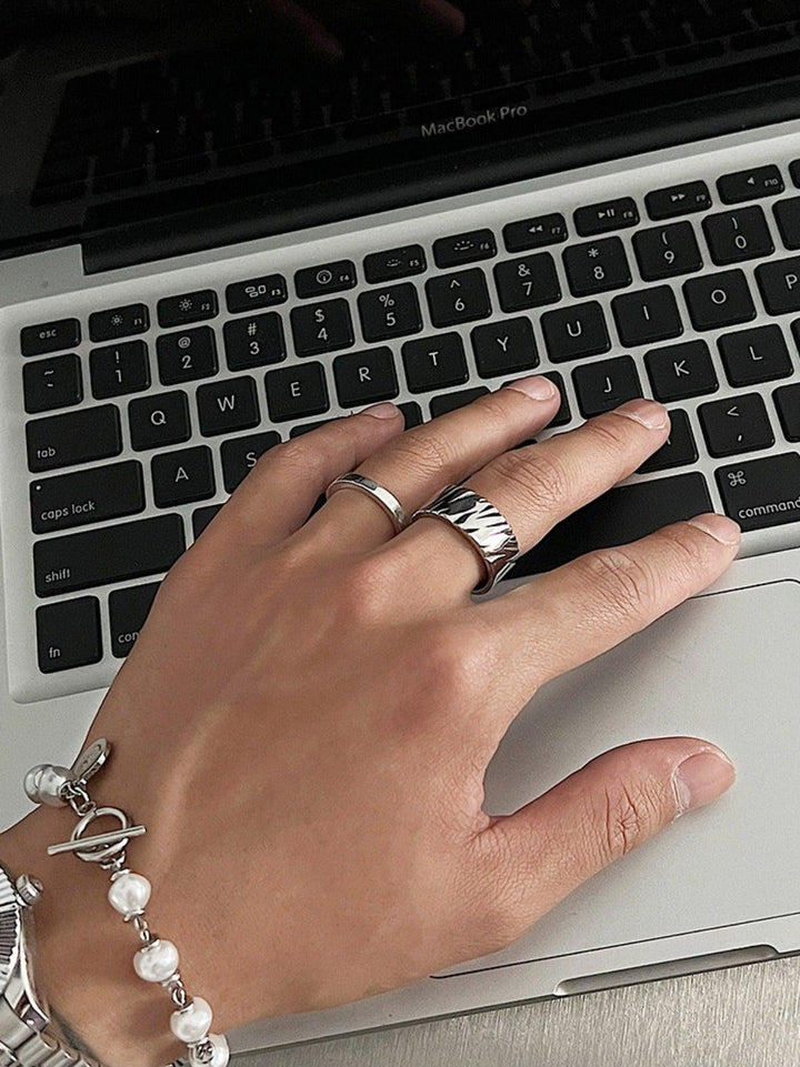Vertical Stripe Ring